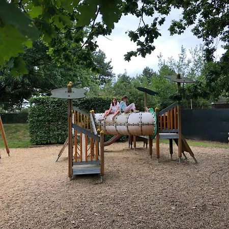 Nieuw Vebouwd Boshuisje Meibloempje Casa vacanze