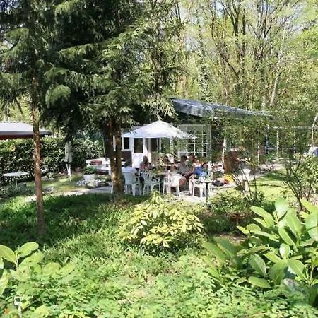 Nieuw Vebouwd Boshuisje Meibloempje Casa vacanze