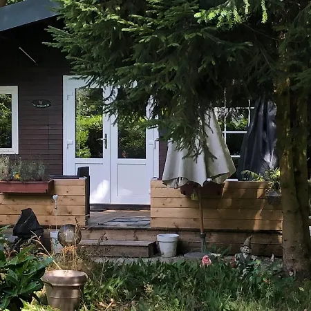 Nieuw Vebouwd Boshuisje Meibloempje Casa vacanze